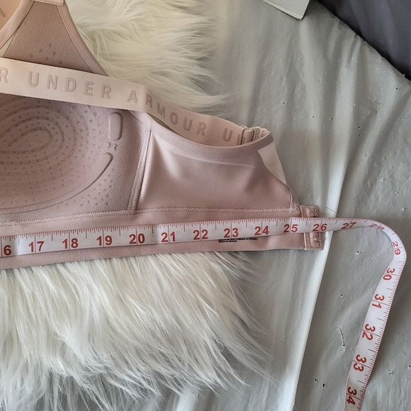 NEW Under Armour Women's Pink Sports Bra, Size Small. - Picture 6 of 7